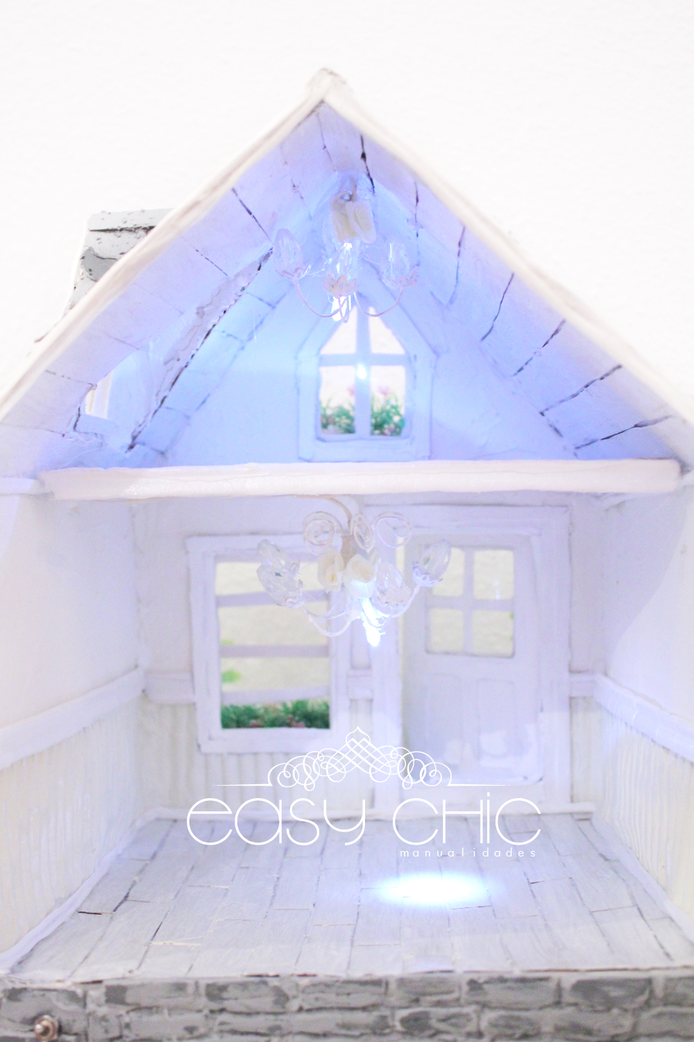 Como hacer casa top de muñecas en carton